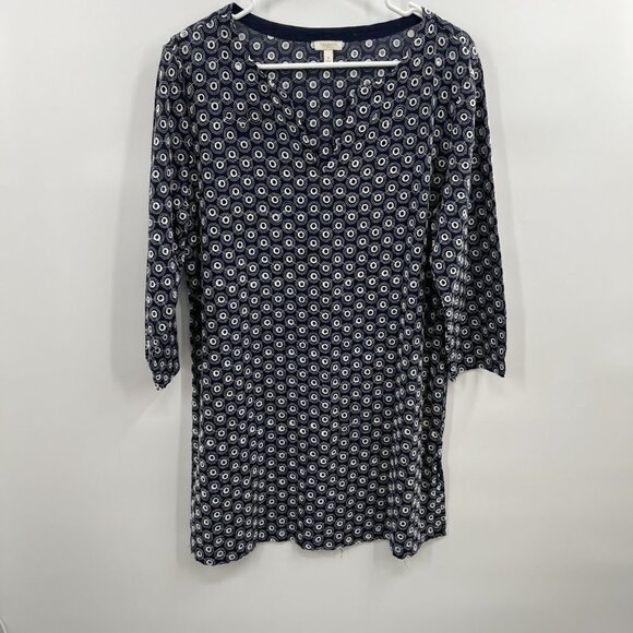 Talbots eyelet Swimsuit cover up. Size Medium - Picture 2 of 7